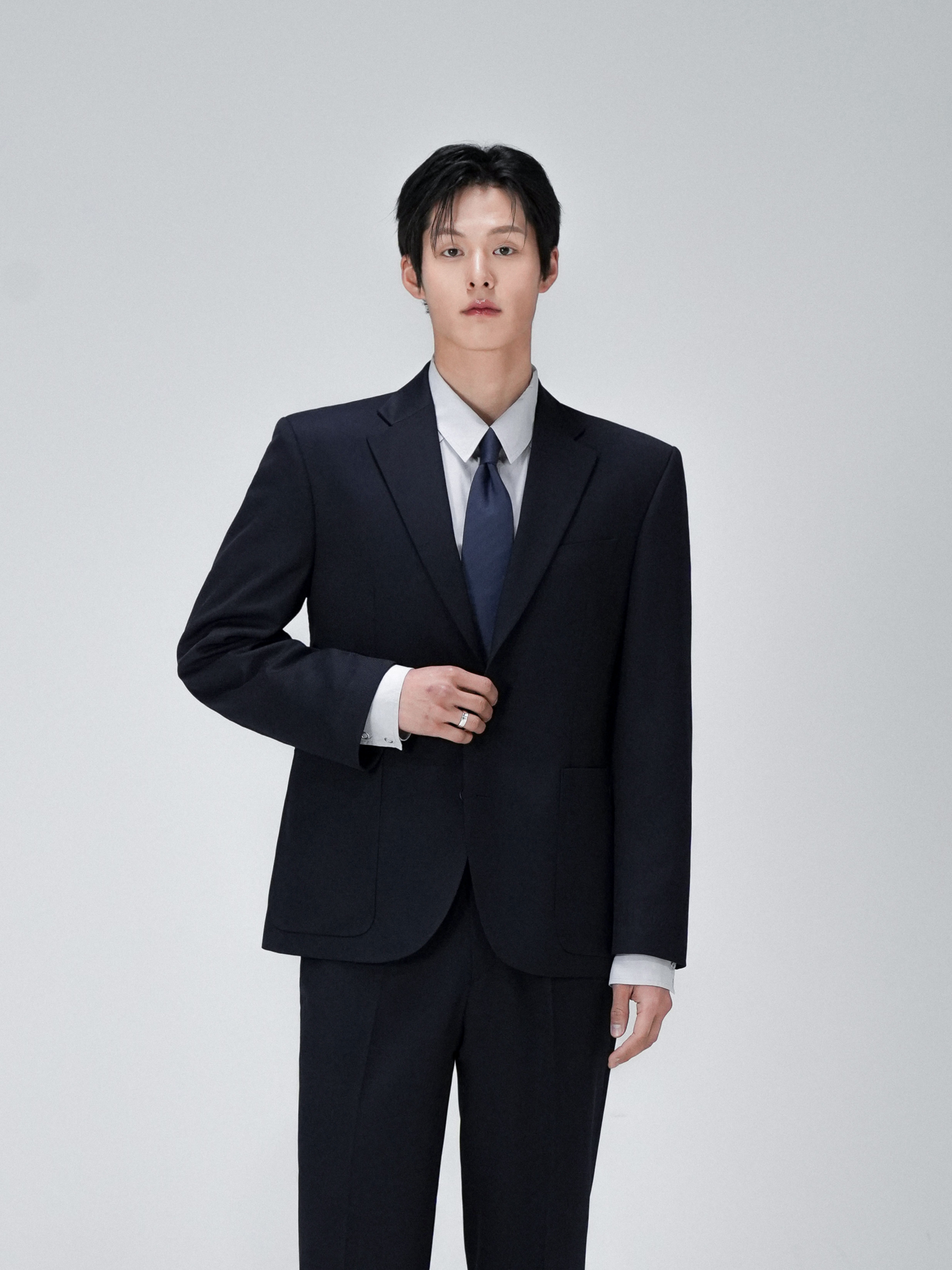 남성 수트 룩북 11